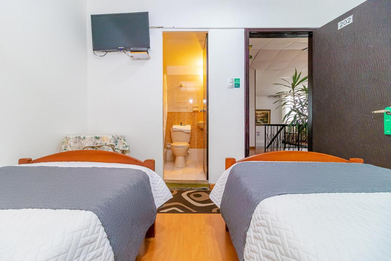 Bed and Breakfast Ayenda 1080 Bogota Alpes Castellana Екстер'єр фото