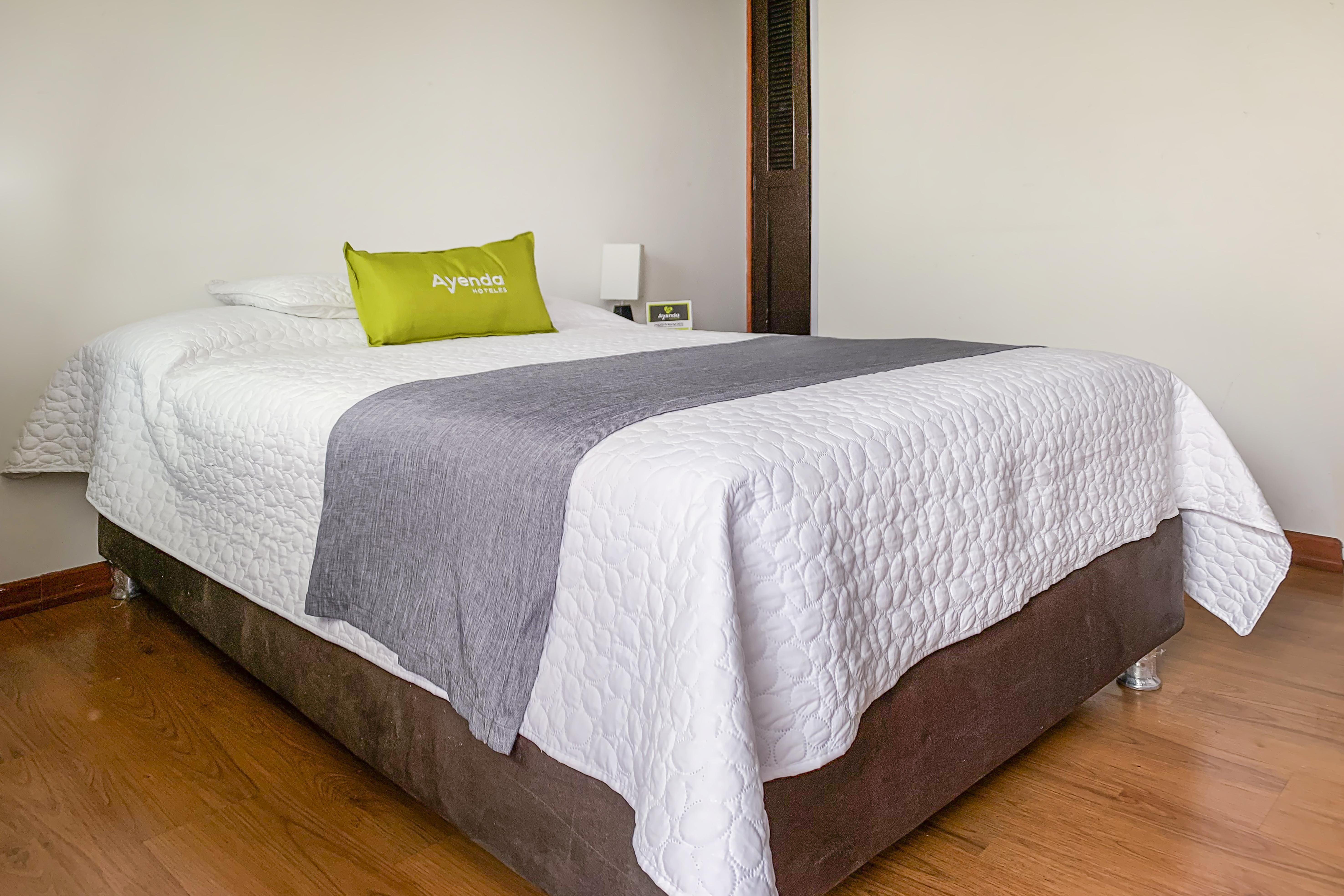 Bed and Breakfast Ayenda 1080 Bogota Alpes Castellana Екстер'єр фото